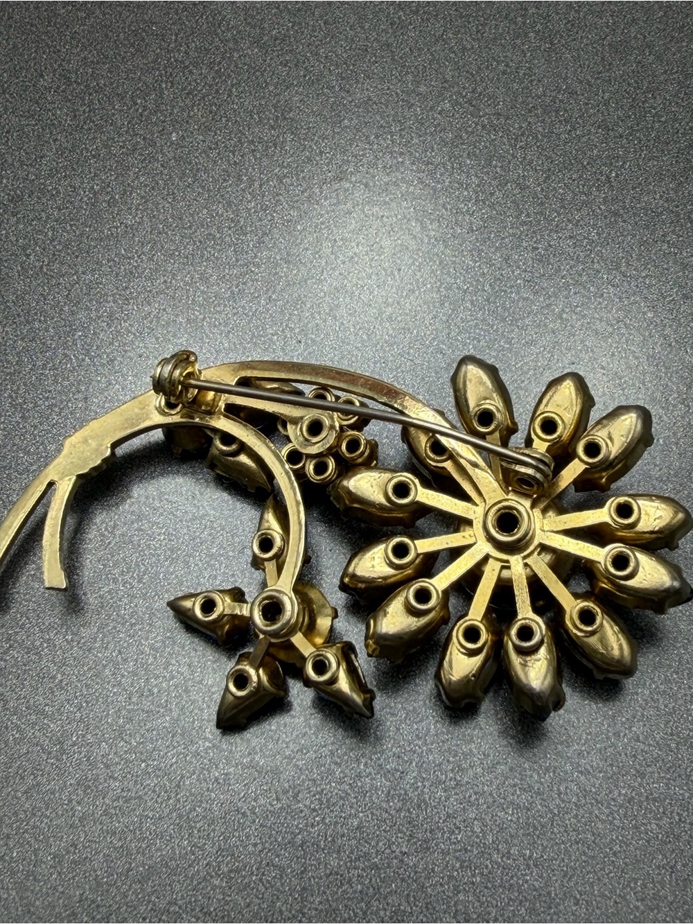 Vintage Blue Floral Brooch #cz568 - Picture 4 of 4